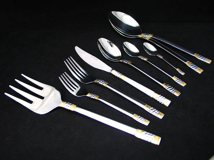 Flatware Set